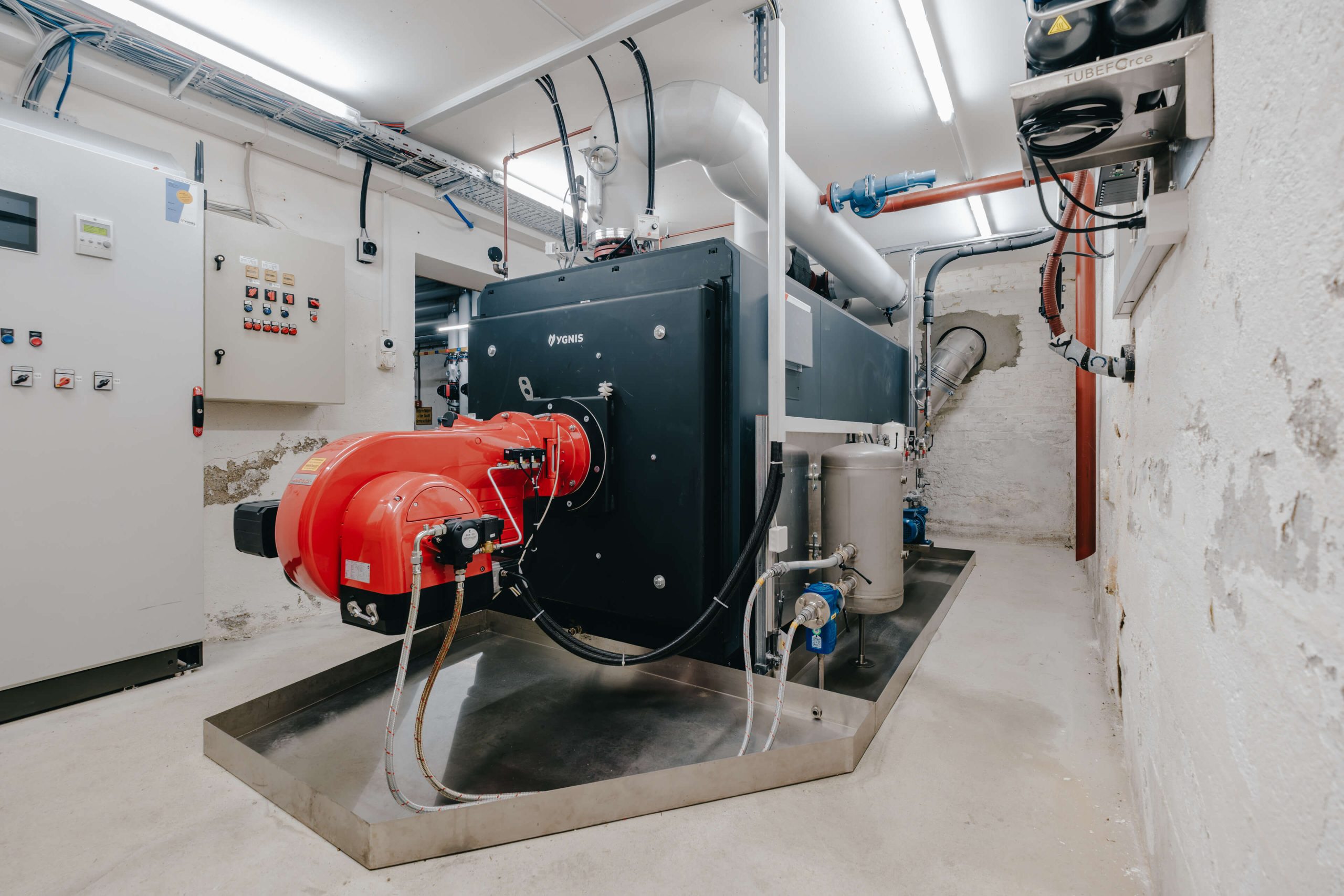 Brenn- und TreibstoffsystemeTUBEForce Trogen: All-in-One für Treibstoff- und Harnstoffsysteme.