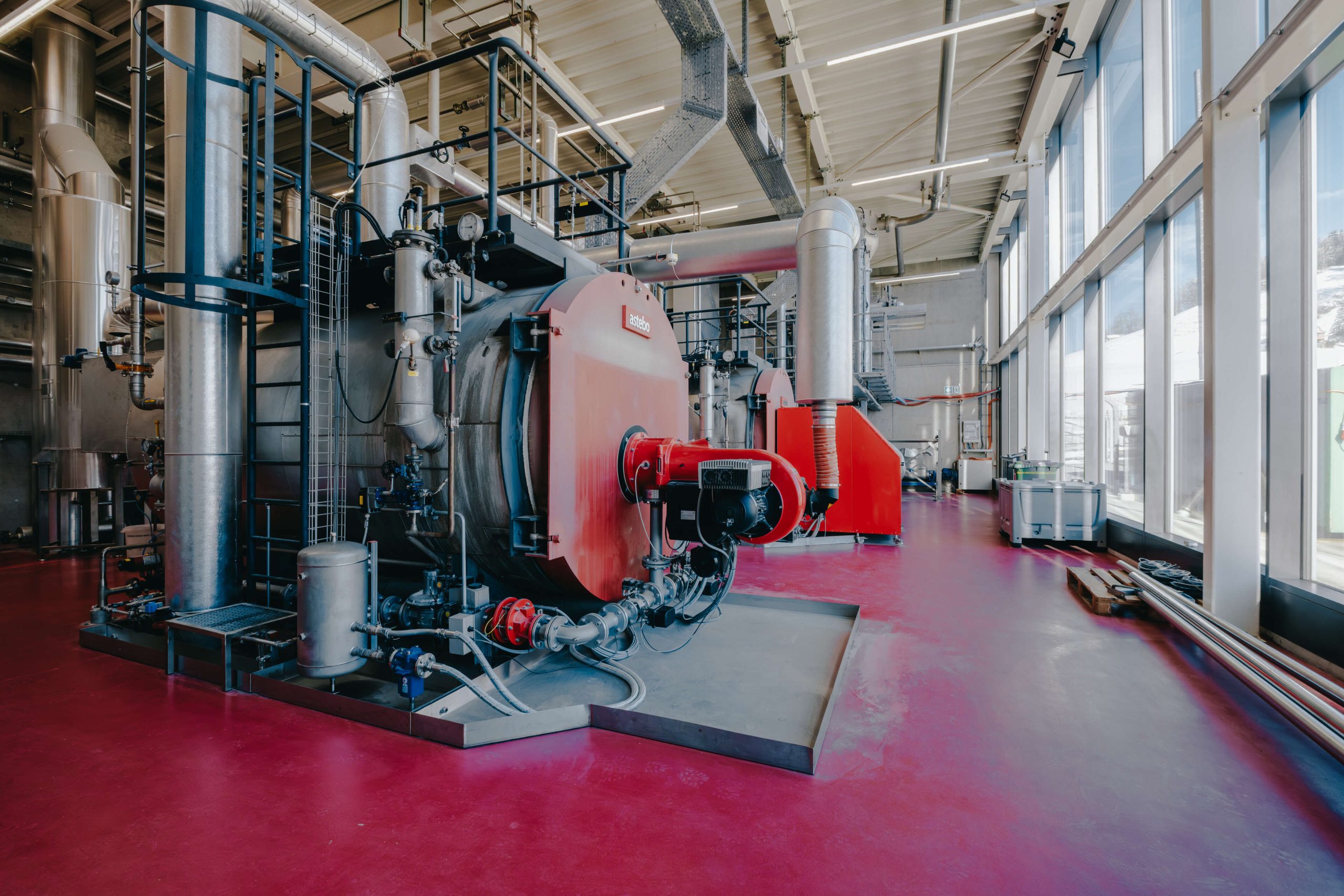 Brenn- und TreibstoffsystemeTUBEForce Trogen: All-in-One für Treibstoff- und Harnstoffsysteme.