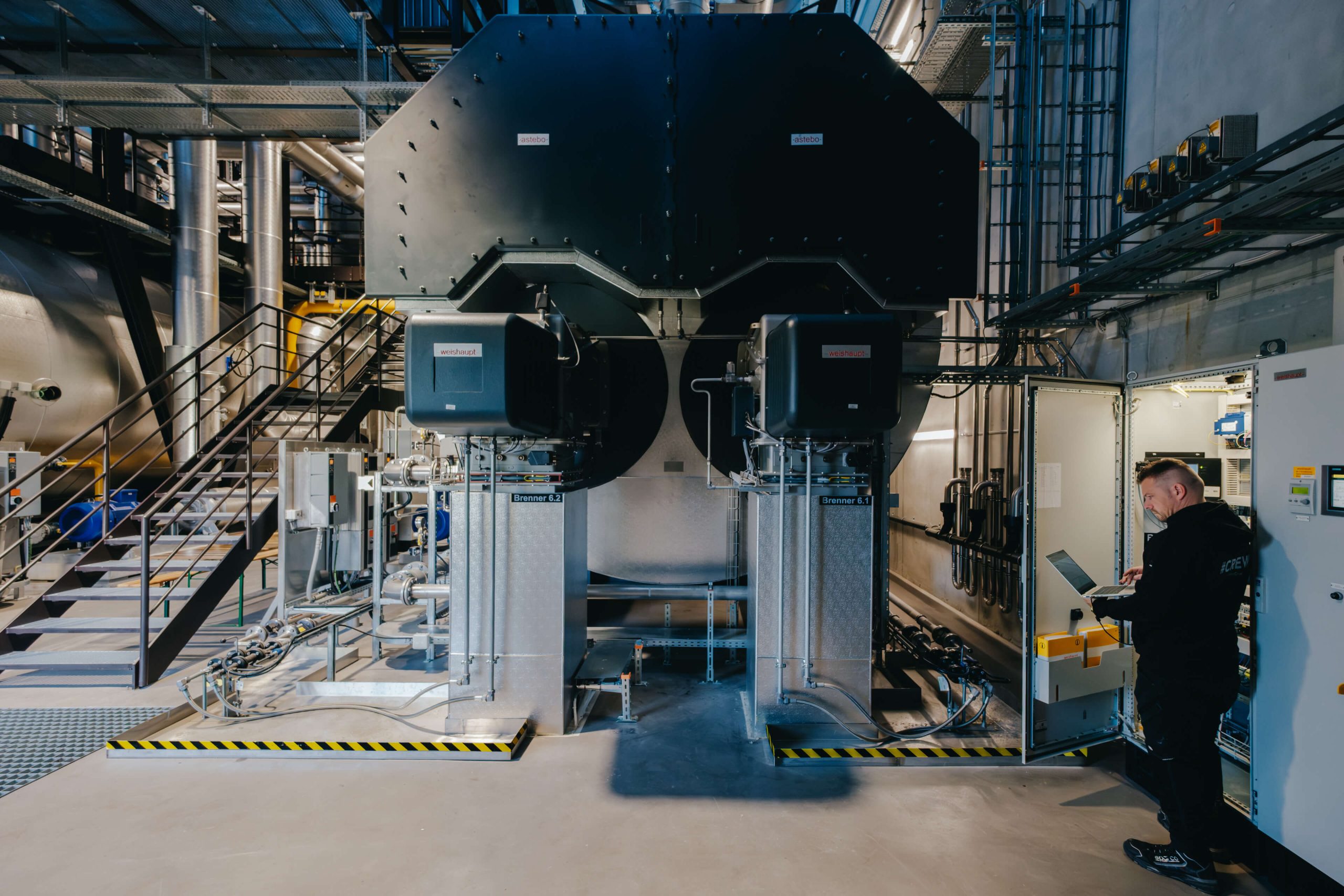 Leckwarnsysteme TUBEForce Trogen: All-in-One für Treibstoff- und Harnstoffsysteme.